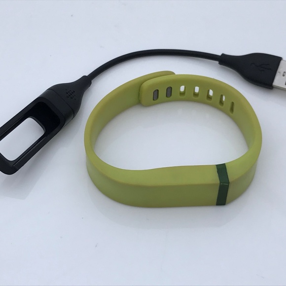 Fitbit Flex Activity Tracker Sleep Fitness Monitor - Picture 3 of 8